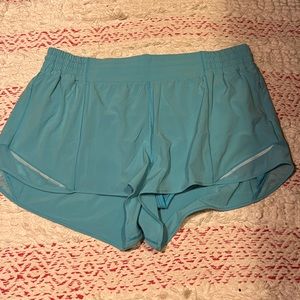 Lululemon Hotty Hot High Rise 2.5” Shorts